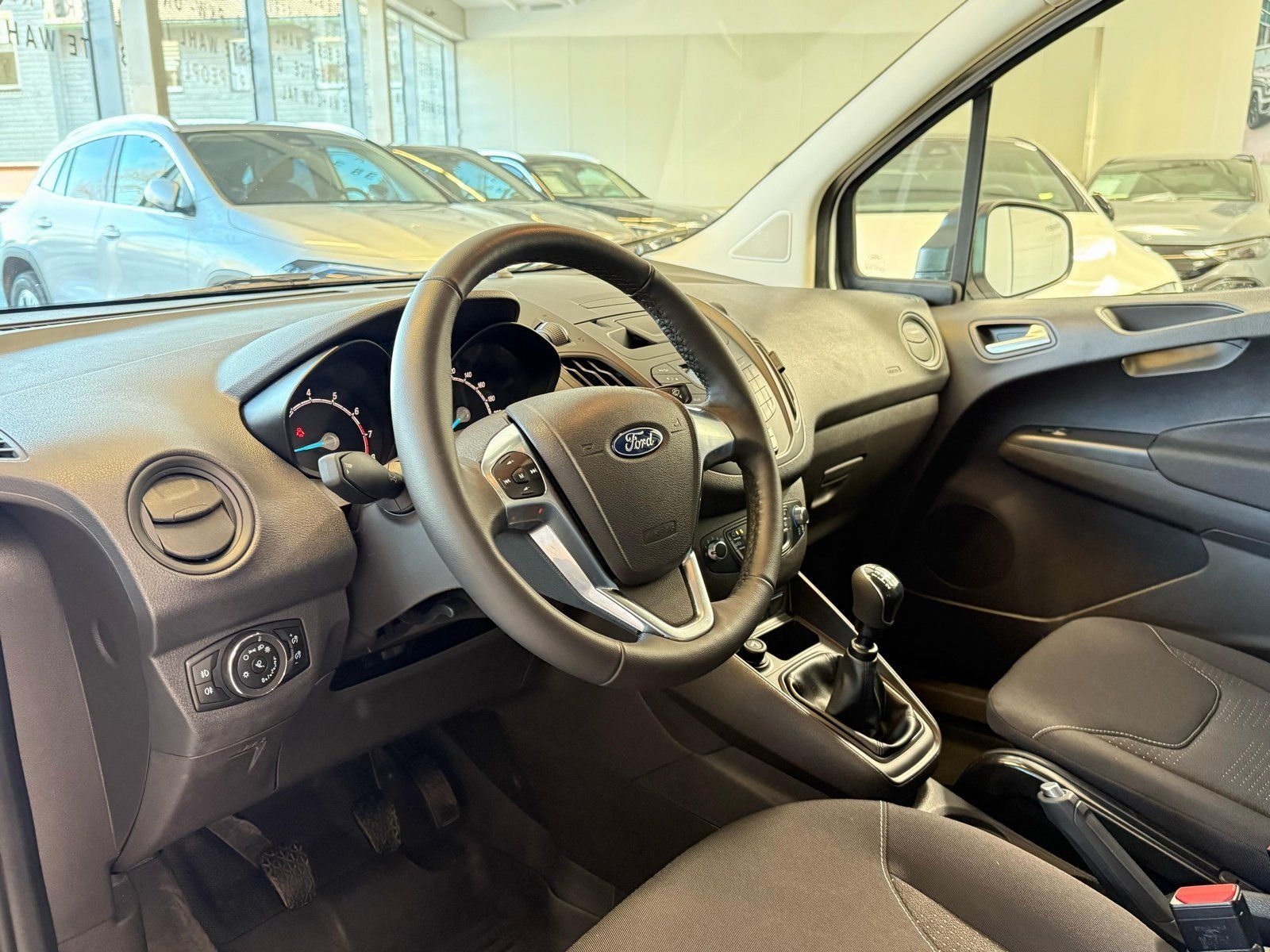 Fahrzeugabbildung Ford Transit Courier 1.0 EcoBoost Trend SORTIMO+KLIMA