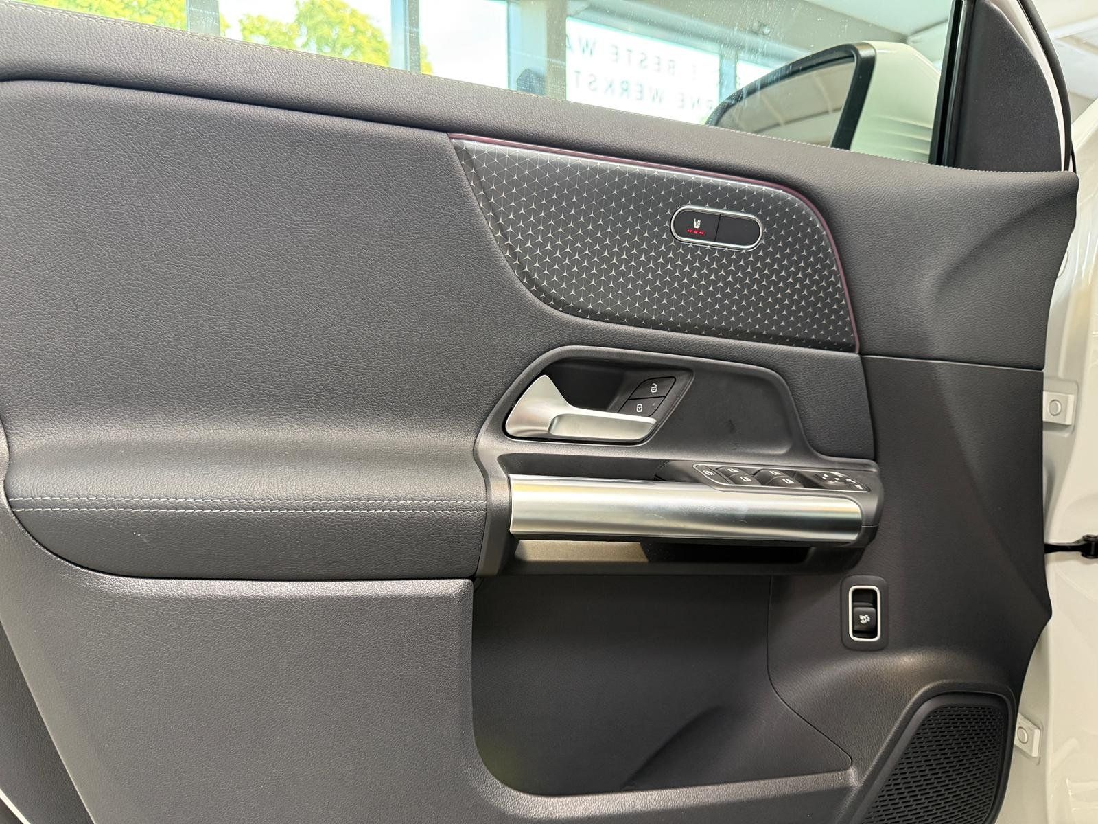 Fahrzeugabbildung Mercedes-Benz EQA 250+ Progressive KAMERA+LED+CARPLAY+TOTW+DAB
