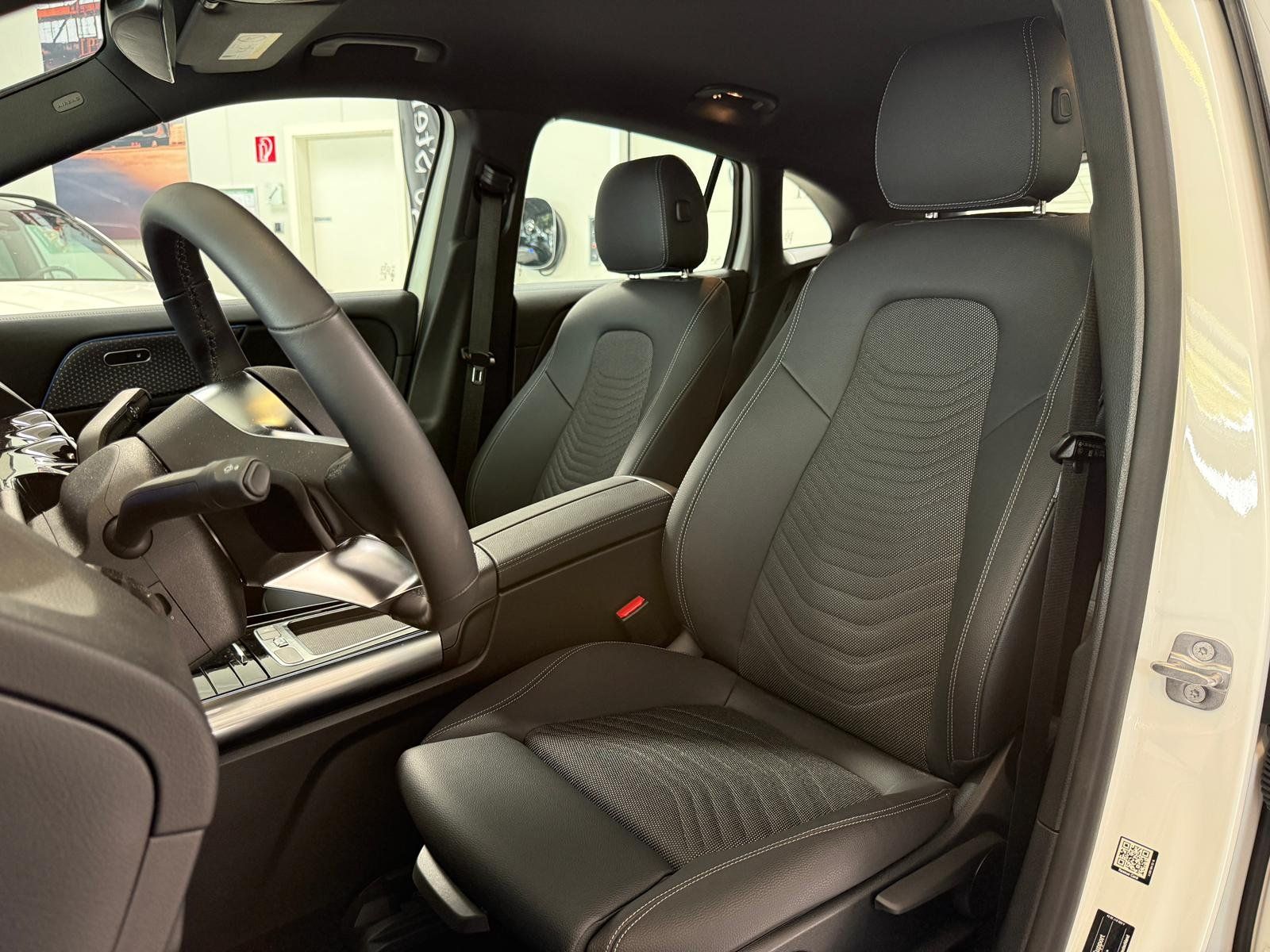 Fahrzeugabbildung Mercedes-Benz EQA 250+ Progressive KAMERA+LED+CARPLAY+TOTW+DAB