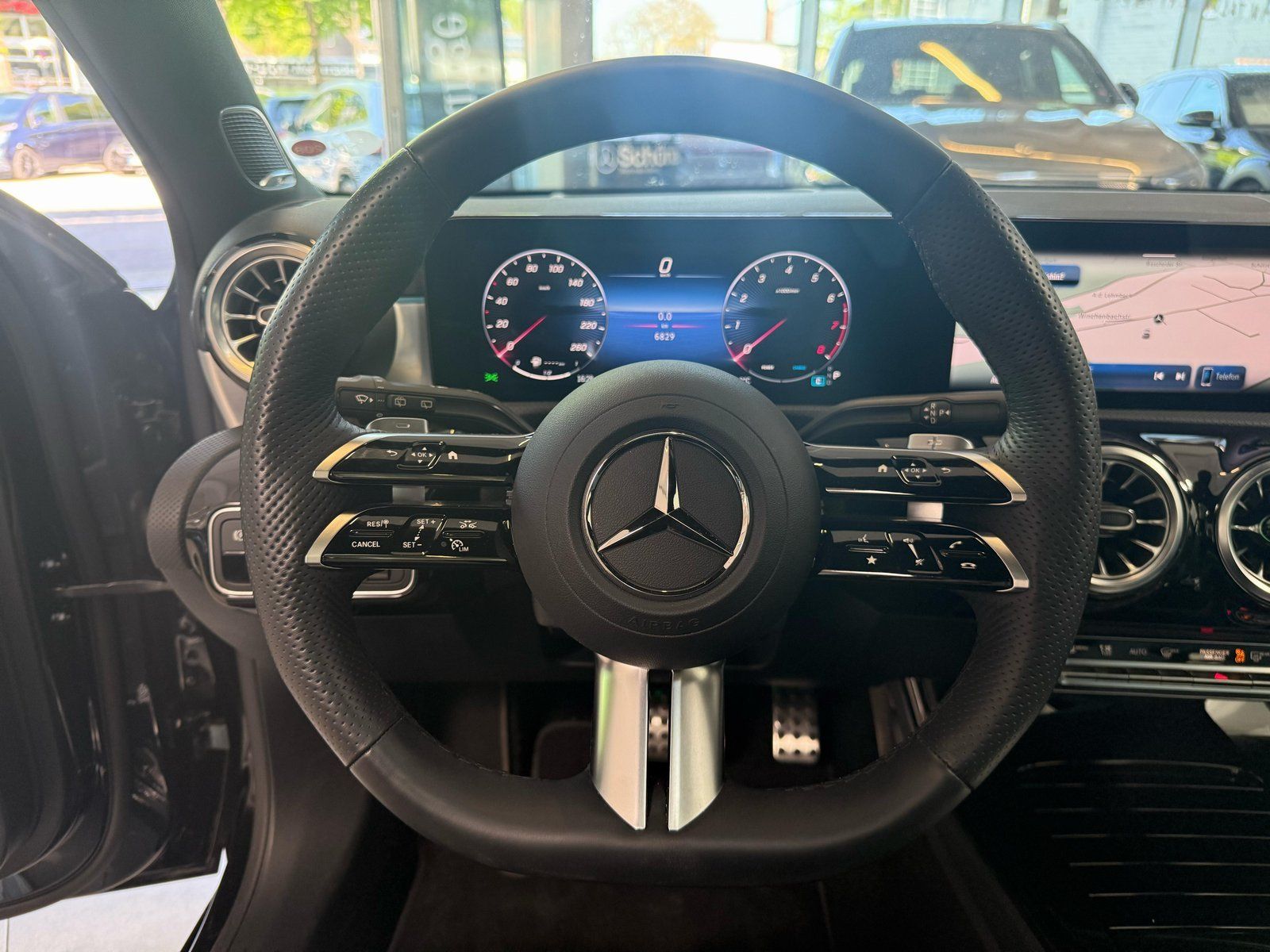 Fahrzeugabbildung Mercedes-Benz A 220 4M AMG PANO+BURM+HUD+VERSTELLDÄMPF.+STDHZ