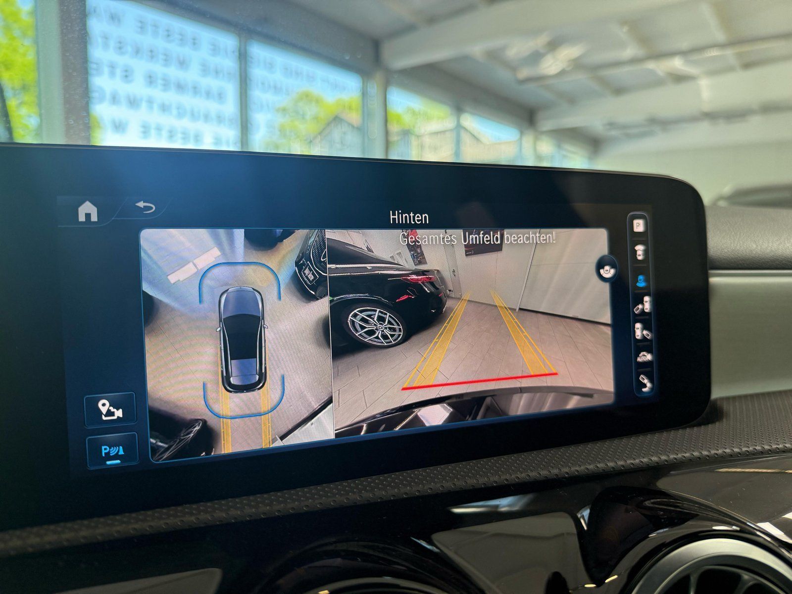 Fahrzeugabbildung Mercedes-Benz A 220 4M AMG PANO+BURM+HUD+VERSTELLDÄMPF.+STDHZ