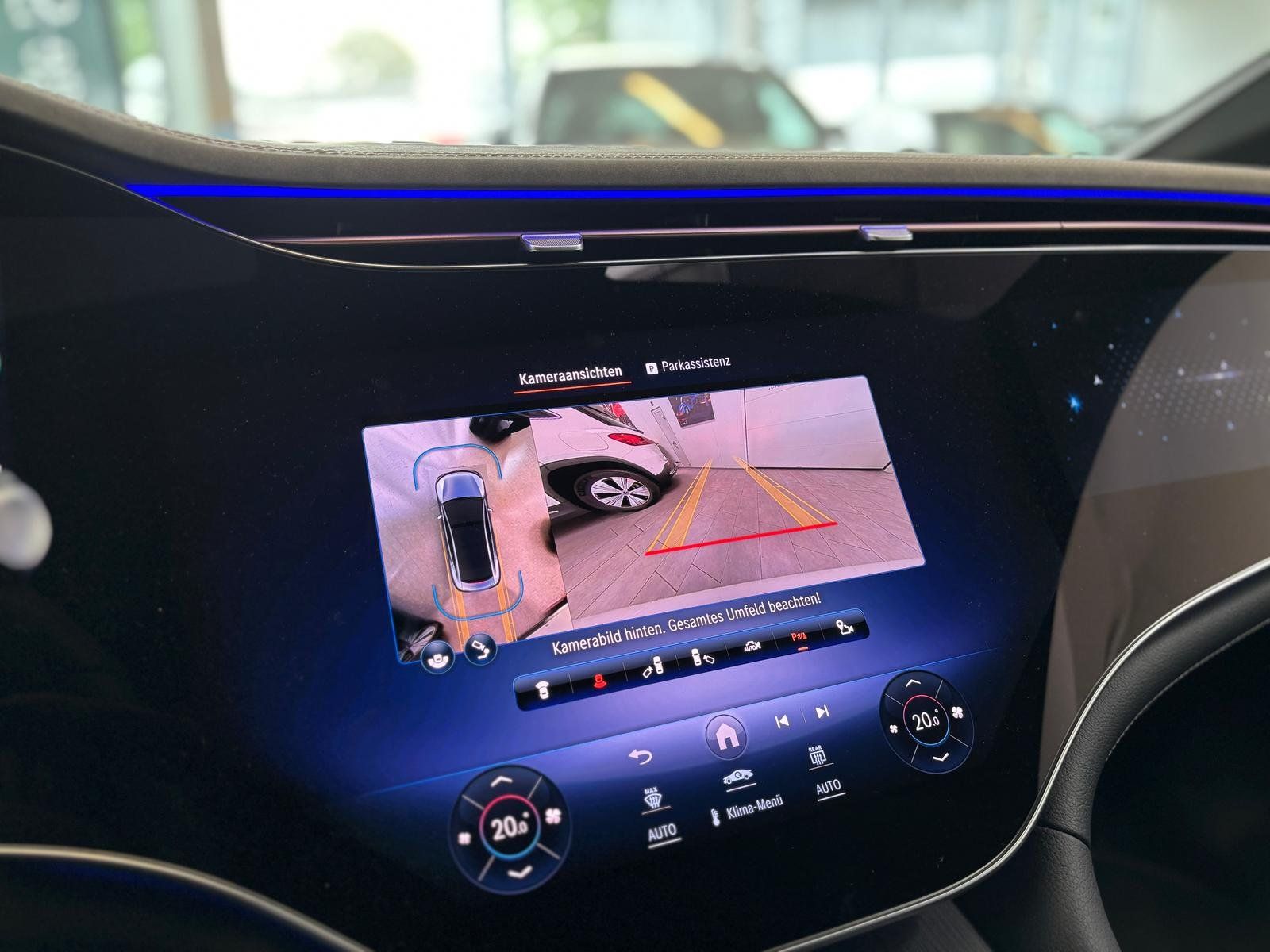 Fahrzeugabbildung Mercedes-Benz EQE 350 HYPER+NAPPA+SITZKLIMA+TV+AHK+DIGITAL+HAL