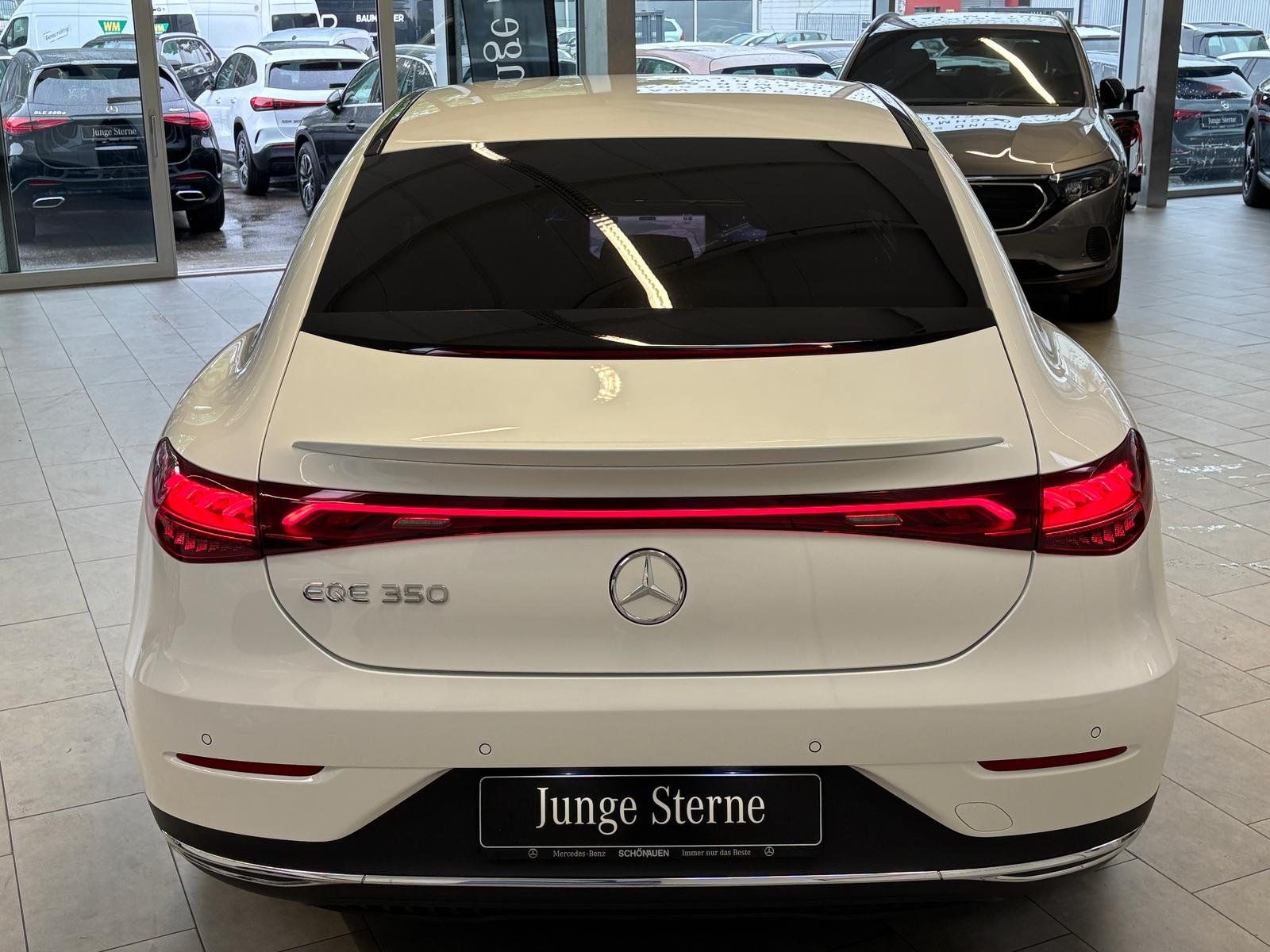 Fahrzeugabbildung Mercedes-Benz EQE 350 HYPER+NAPPA+SITZKLIMA+TV+AHK+DIGITAL+HAL