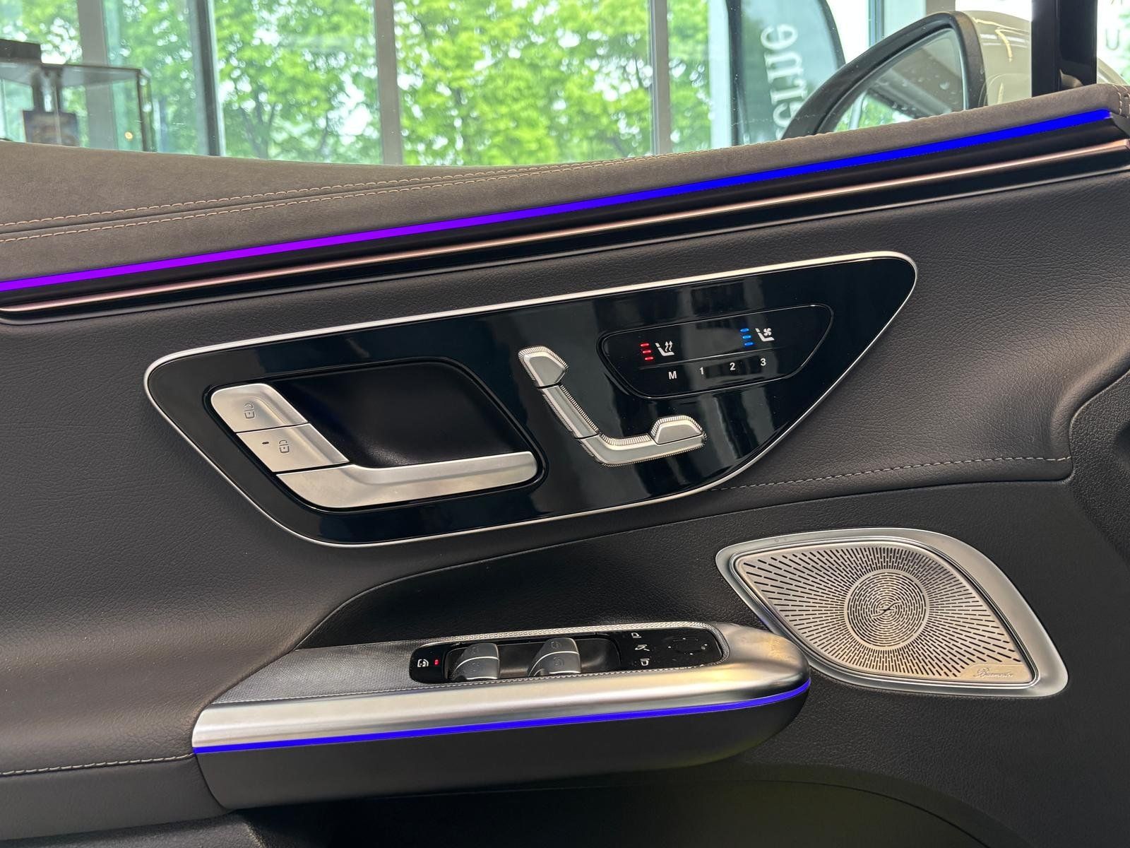 Fahrzeugabbildung Mercedes-Benz EQE 350 HYPER+NAPPA+SITZKLIMA+TV+AHK+DIGITAL+HAL