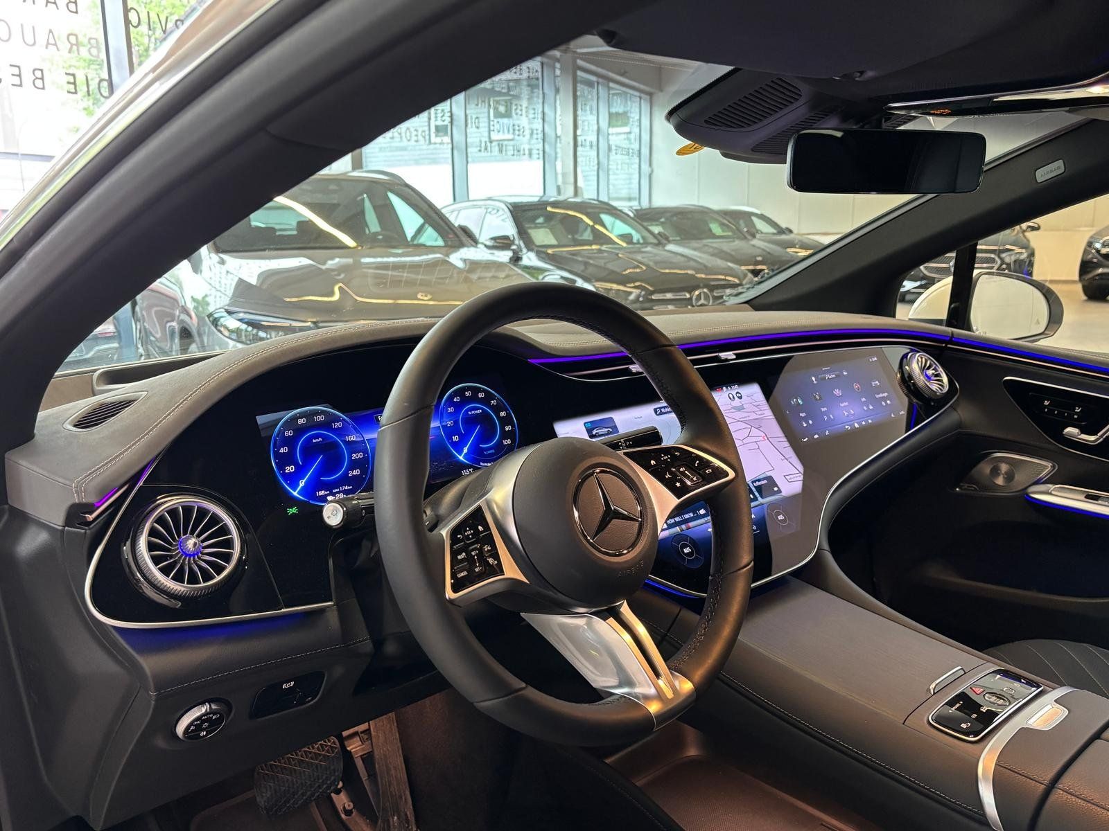 Fahrzeugabbildung Mercedes-Benz EQE 350 HYPER+NAPPA+SITZKLIMA+TV+AHK+DIGITAL+HAL