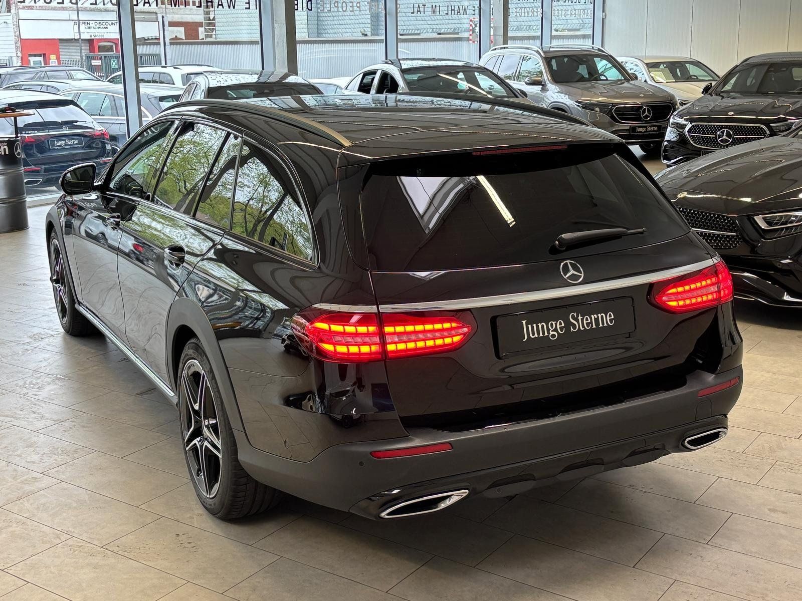 Fahrzeugabbildung Mercedes-Benz E 400 d 4M T All-Terrain NAPPA+PANO+BURM+AHK+360