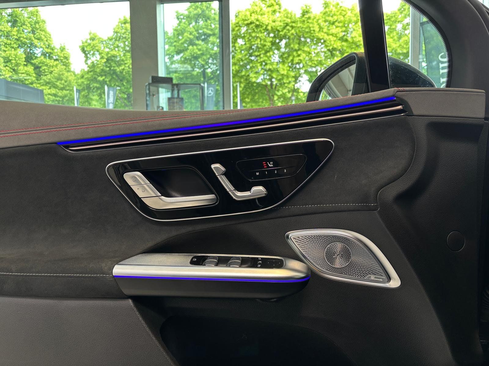 Fahrzeugabbildung Mercedes-Benz EQE 350+ SUV AMG PANO+21"+BURMEST+DIGITAL+NIGHT