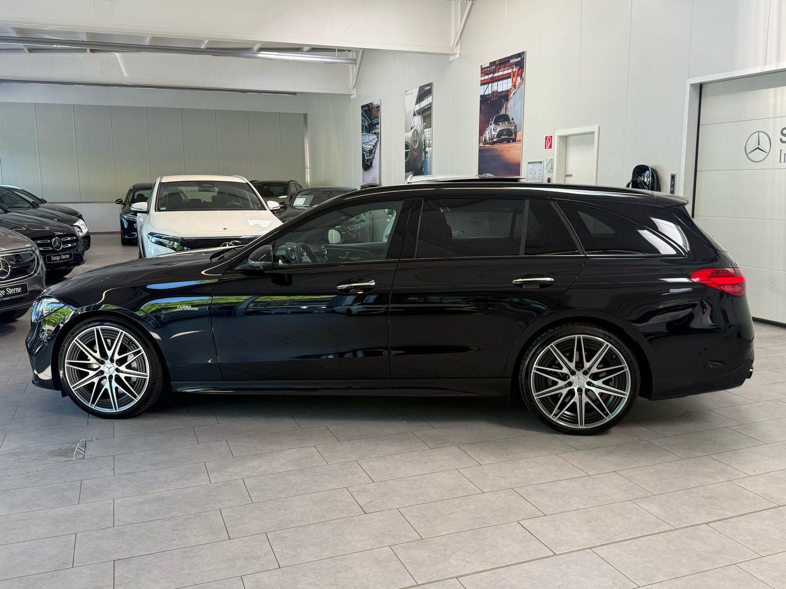 Fahrzeugabbildung Mercedes-Benz Mercedes-AMG C 43 4M T PREMIUMPLUS+PERF.SOUND