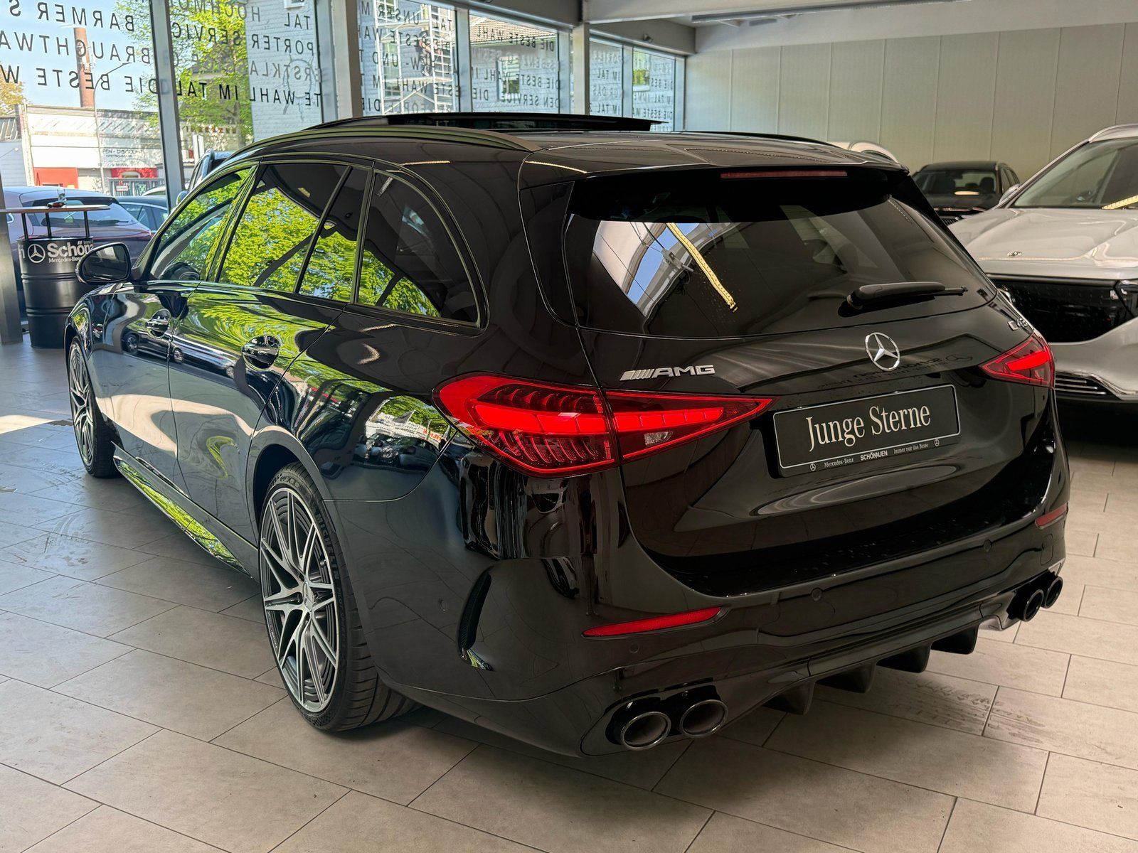 Fahrzeugabbildung Mercedes-Benz Mercedes-AMG C 43 4M T PREMIUMPLUS+PERF.SOUND