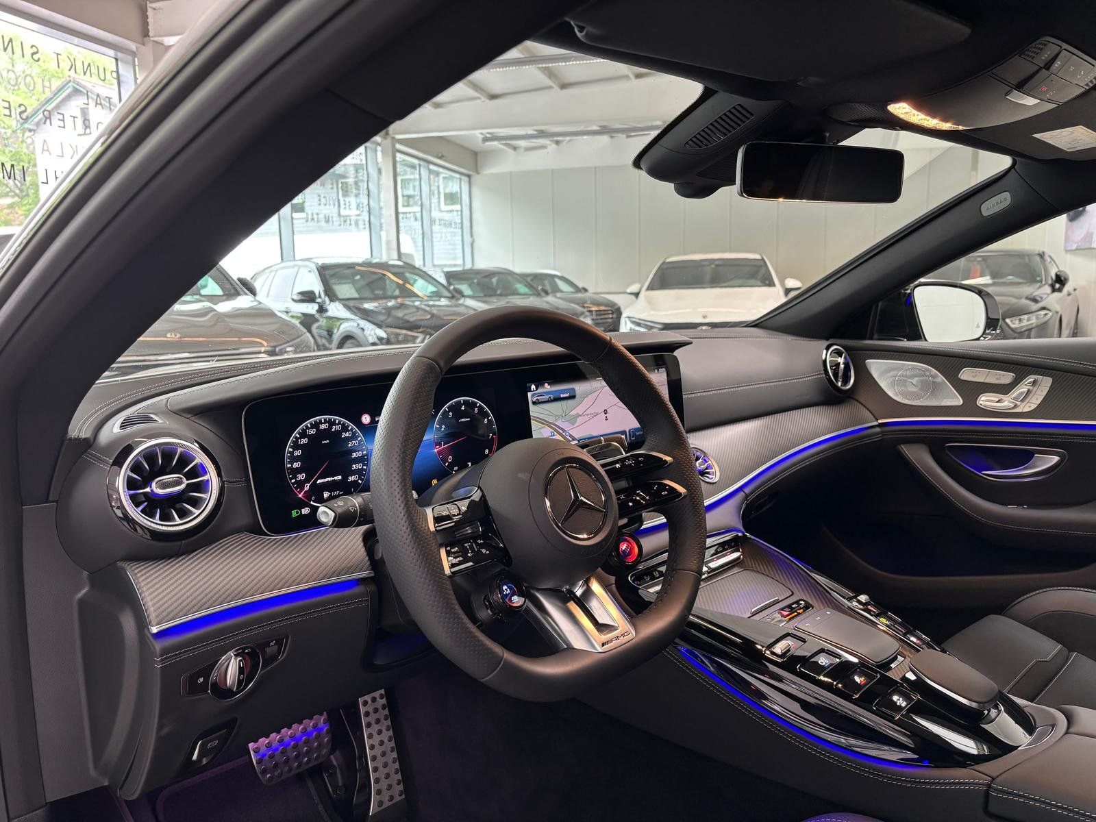 Fahrzeugabbildung Mercedes-Benz Mercedes-AMG GT 63 4M+ KERAMIK+21"+CARBON+AERO