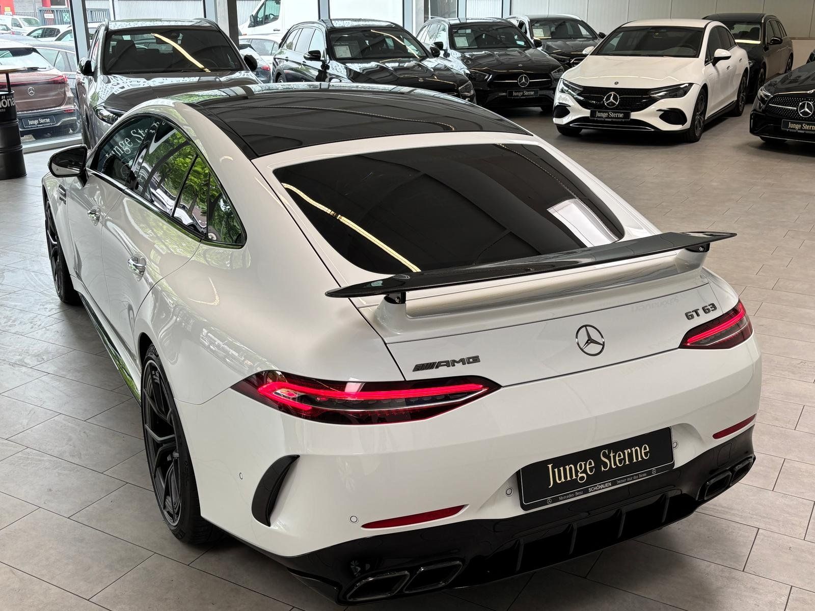 Fahrzeugabbildung Mercedes-Benz Mercedes-AMG GT 63 4M+ KERAMIK+21"+CARBON+AERO