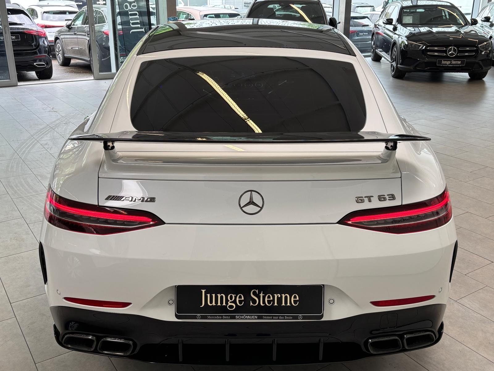 Fahrzeugabbildung Mercedes-Benz Mercedes-AMG GT 63 4M+ KERAMIK+21"+CARBON+AERO