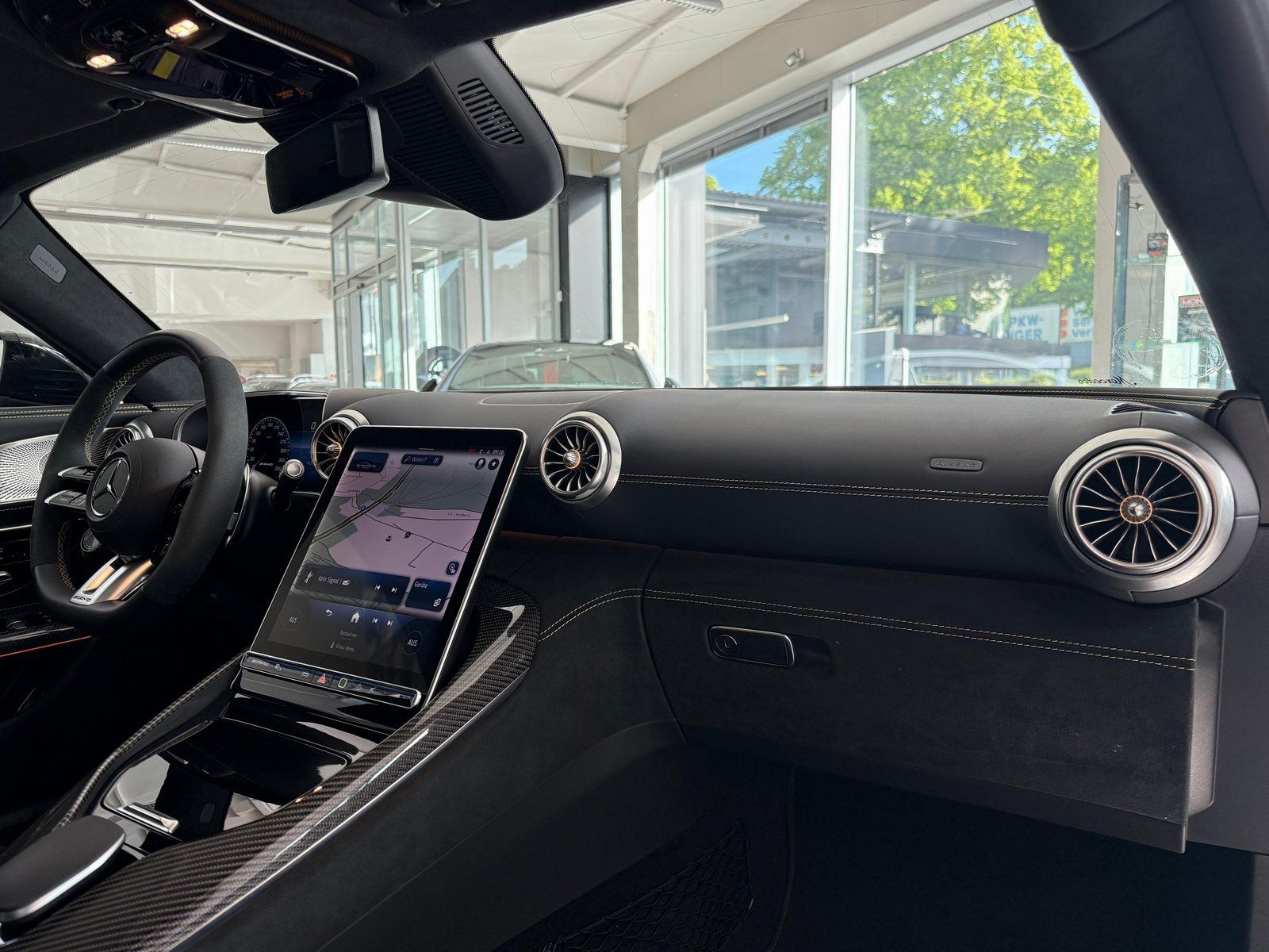 Fahrzeugabbildung Mercedes-Benz Mercedes-AMG GT 63 4M+ KERAMIK+21"+CARBON+LIFT