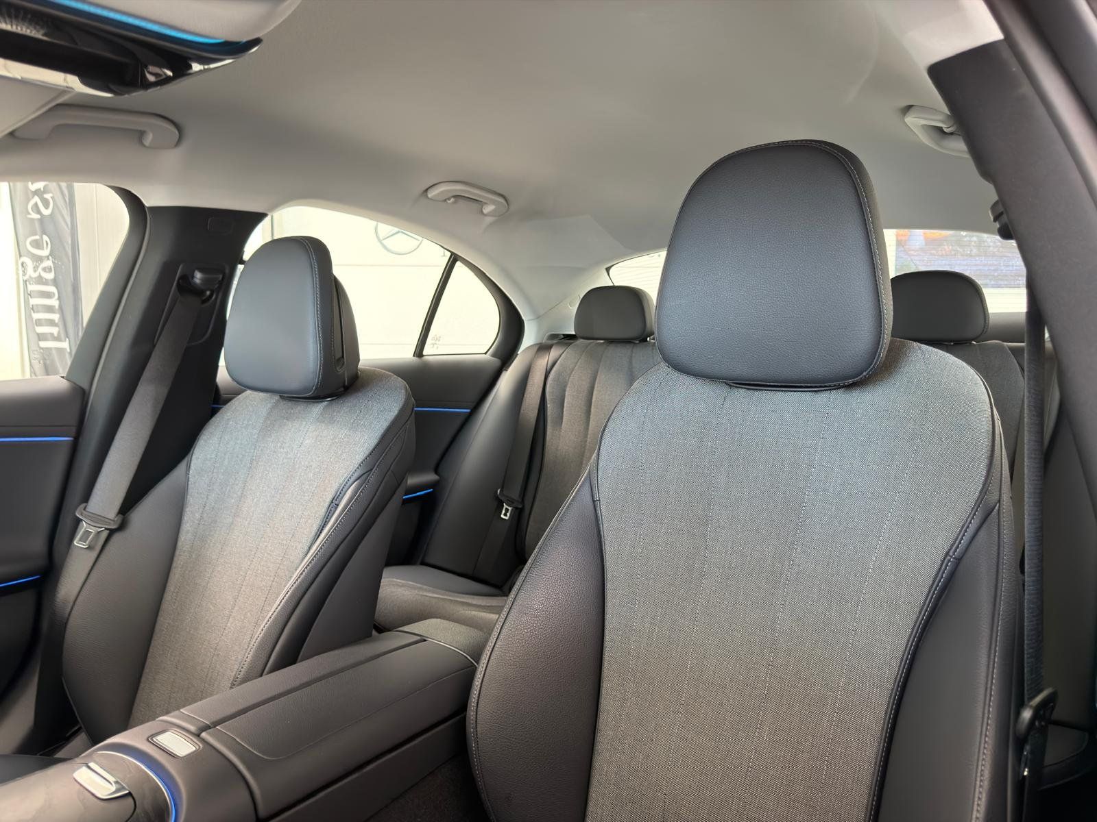 Fahrzeugabbildung Mercedes-Benz E 200 Avantgarde DISTR+KEYLESS+LED+KAMERA+TOTW.