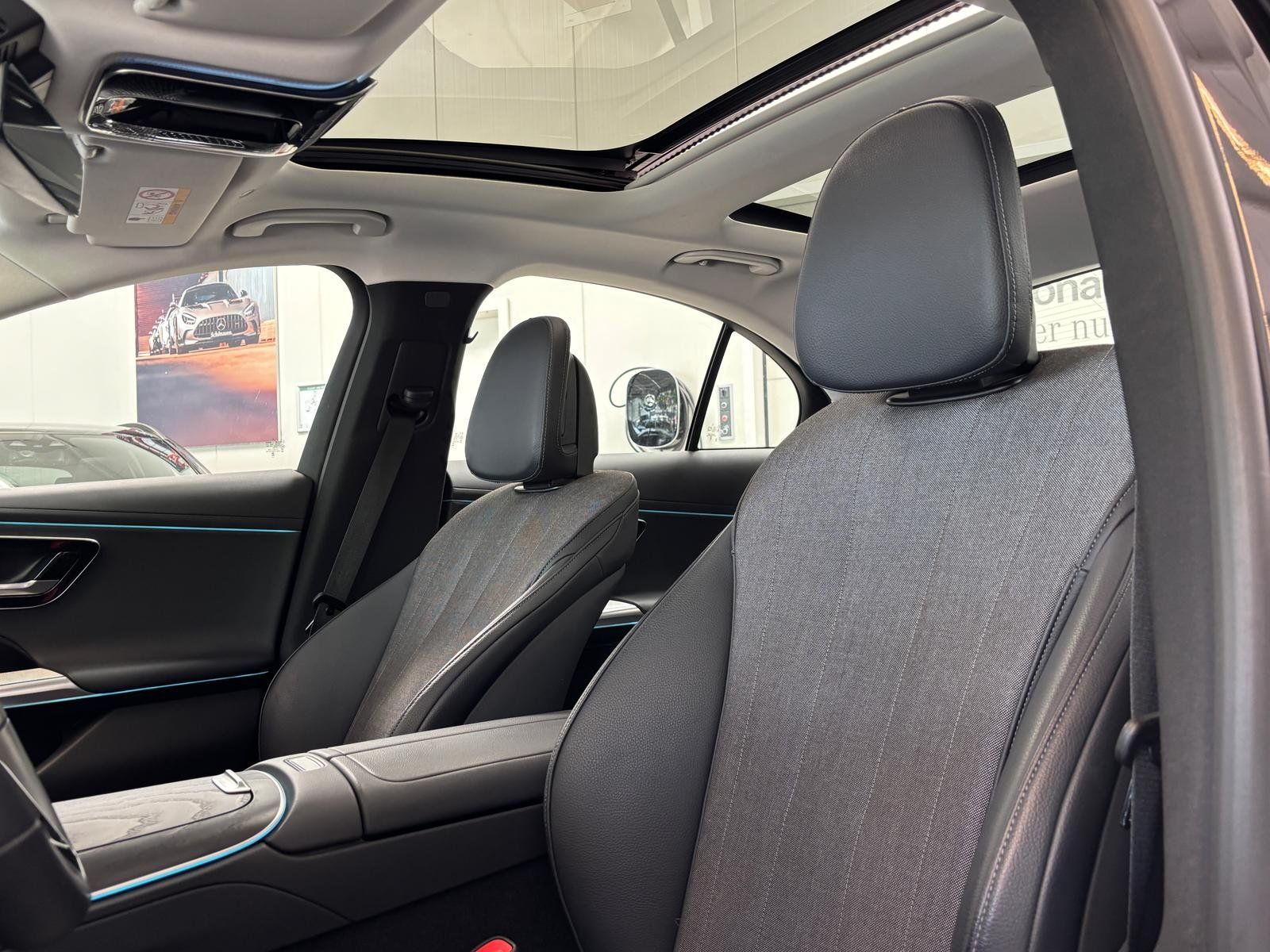 Fahrzeugabbildung Mercedes-Benz E 220 d AVANTGARDE PANO+DISTRONIC+TOTWINKEL+19"