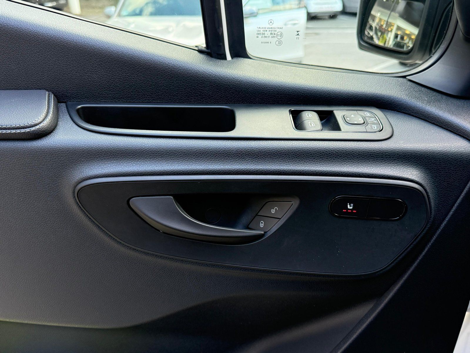 Fahrzeugabbildung Mercedes-Benz Sprinter 319 4x4 L3H2 AHK3,5t+LED+STDHZ+TRENNWAN
