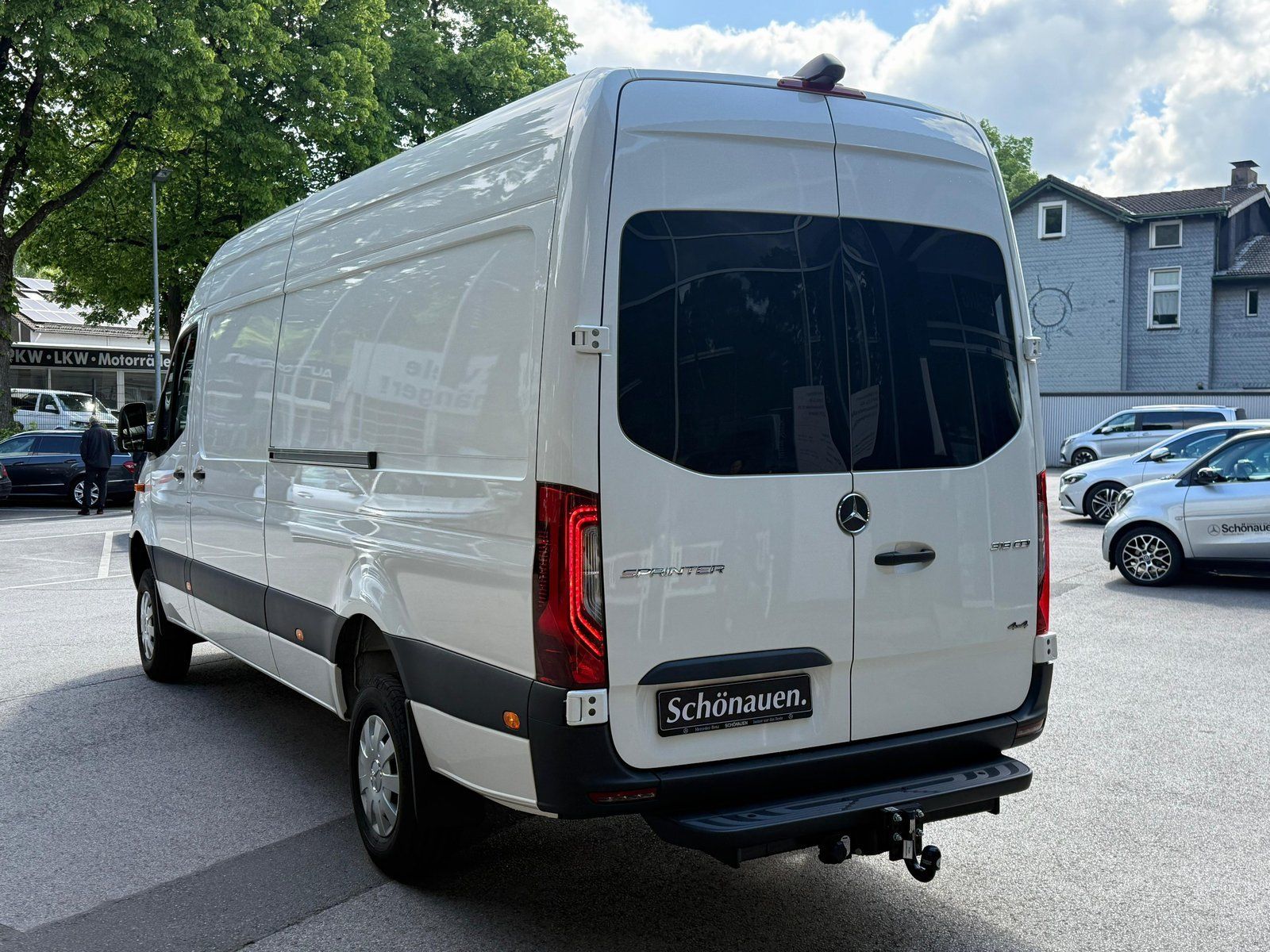 Fahrzeugabbildung Mercedes-Benz Sprinter 319 4x4 L3H2 AHK3,5t+LED+STDHZ+TRENNWAN