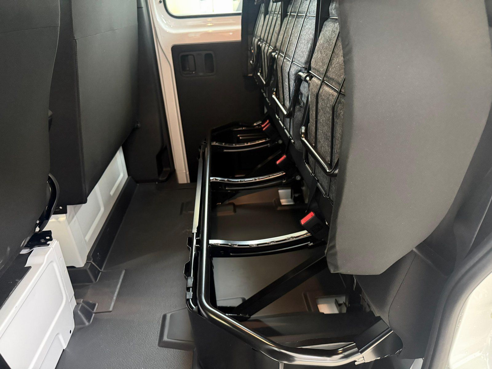 Fahrzeugabbildung Mercedes-Benz Sprinter 319 PRO 3665 Pritsche AHK3,5+LED+LENKHZ