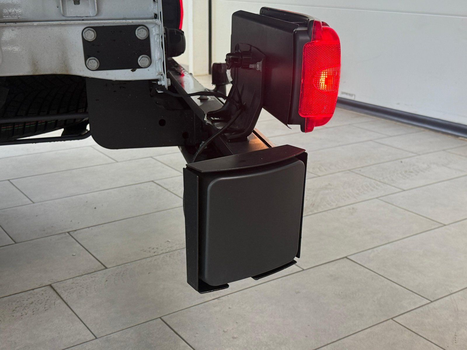 Fahrzeugabbildung Mercedes-Benz Sprinter 319 PRO 3665 Pritsche AHK3,5+LED+LENKHZ