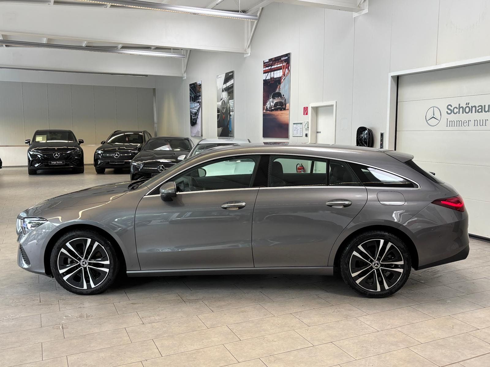 Fahrzeugabbildung Mercedes-Benz CLA 180 SB KEYLESS+360°+DISTRO+EASYPACK+CARPLAY