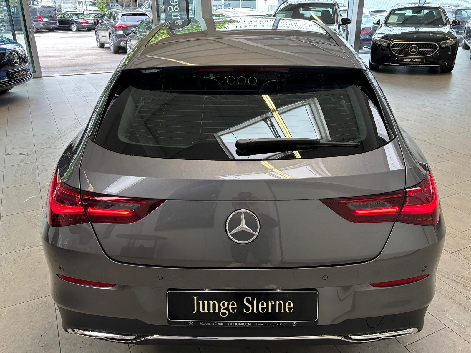 Fahrzeugabbildung Mercedes-Benz CLA 180 SB KEYLESS+360°+DISTRO+EASYPACK+CARPLAY