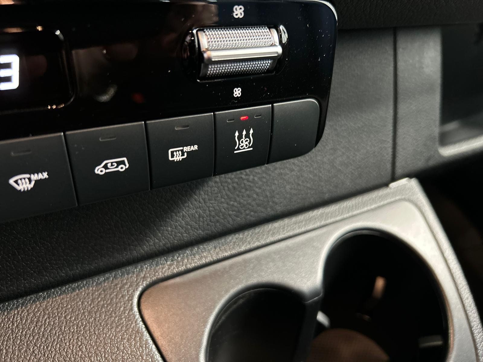 Fahrzeugabbildung Mercedes-Benz Sprinter 317 TOURER STHZ+AHK3,5+SCHWIN+ETÜR+DIST