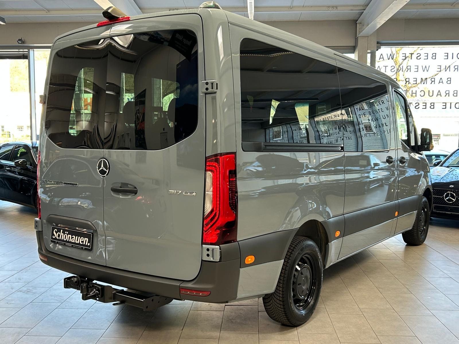 Fahrzeugabbildung Mercedes-Benz Sprinter 317 TOURER STHZ+AHK3,5+SCHWIN+ETÜR+DIST