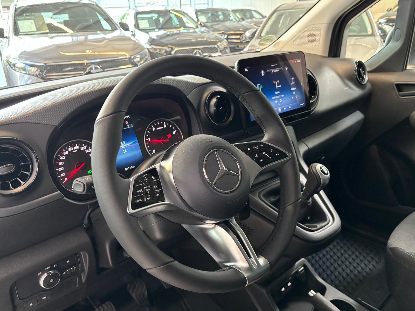 Fahrzeugabbildung Mercedes-Benz CITAN 108 CDI KASTEN+CARPLAY+KAMERA+SHZ+AHKVORB.