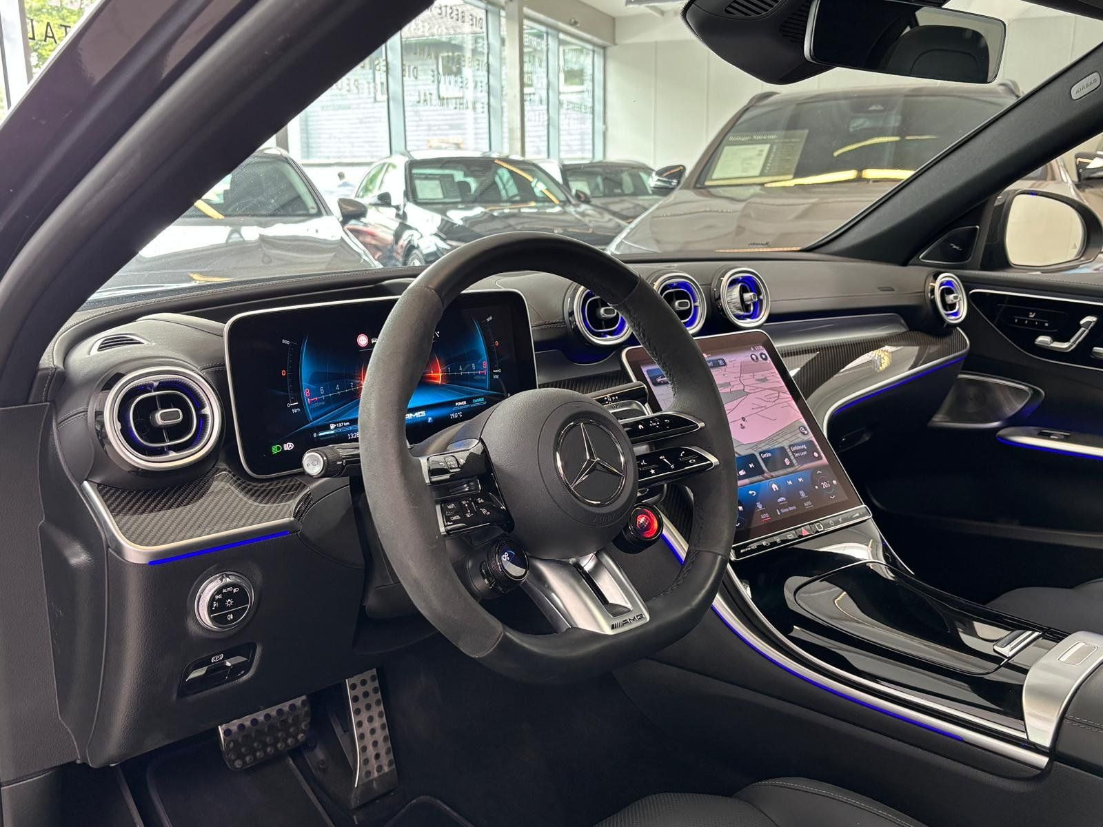 Fahrzeugabbildung Mercedes-Benz Mercedes-AMG C 43 4M PERF.SITZ+DRIVER+DYNAM+STHZ