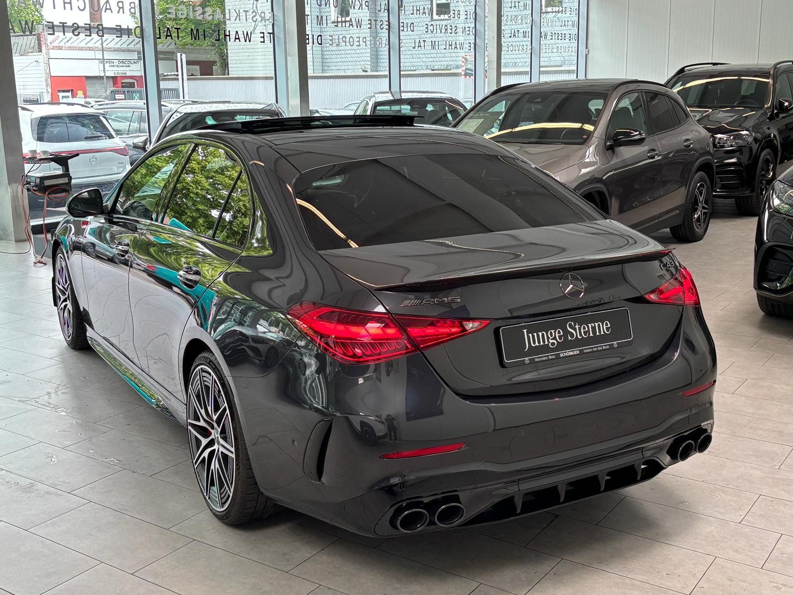 Fahrzeugabbildung Mercedes-Benz Mercedes-AMG C 43 4M PERF.SITZ+DRIVER+DYNAM+STHZ