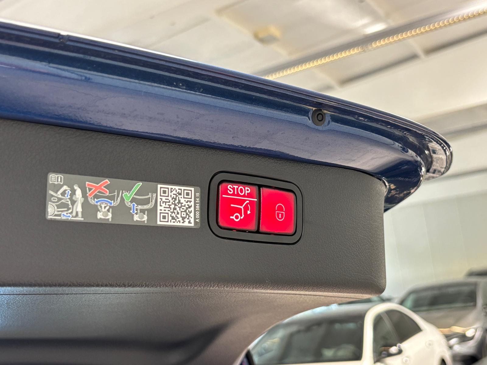 Fahrzeugabbildung Mercedes-Benz C 300 e T DISTR+AHK+PANO+KEYLESS+MEMO+DIGITAL