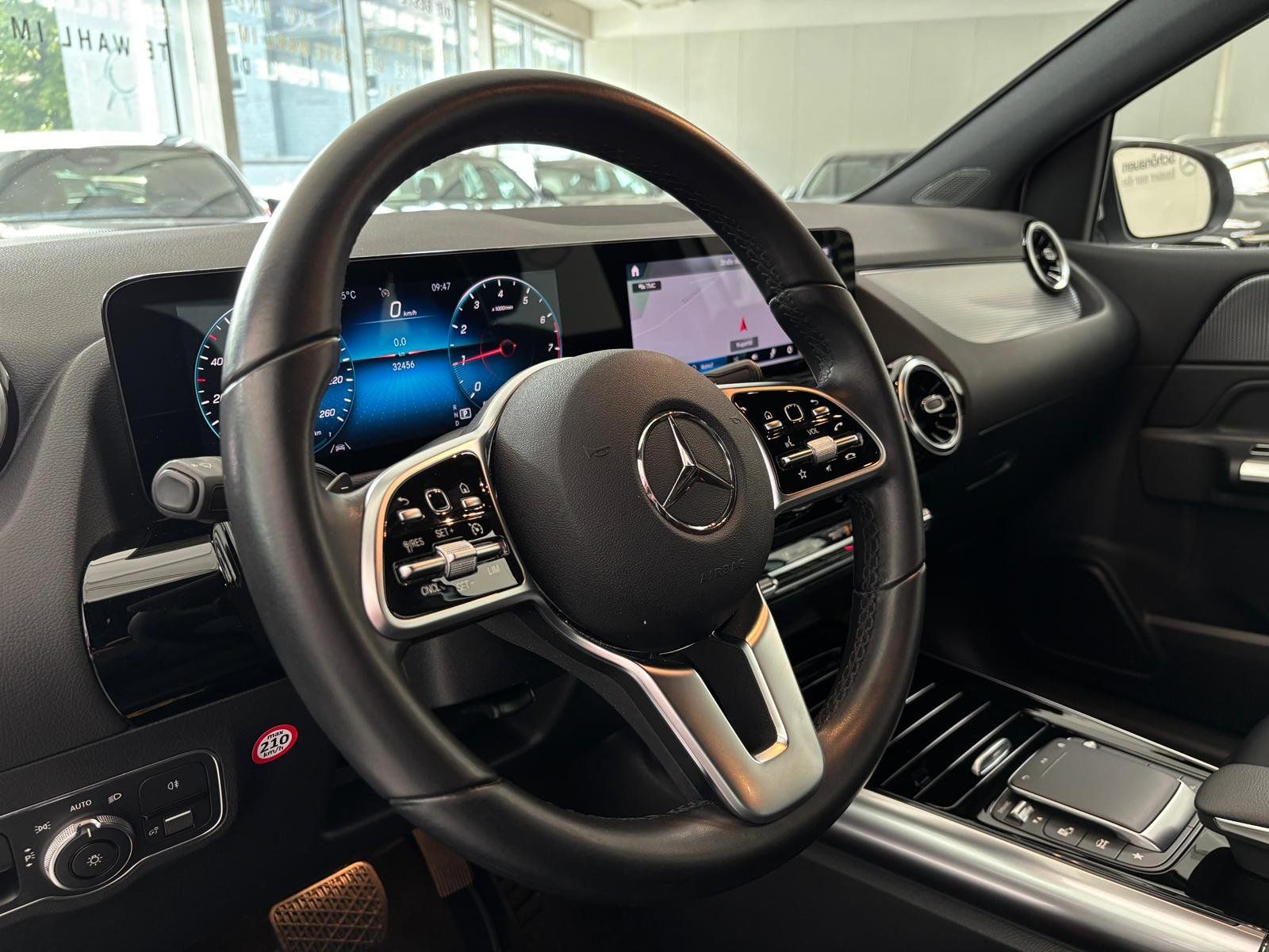 Fahrzeugabbildung Mercedes-Benz B 200 Progressive 4Matic MEMORY+LED+SHZ+KAMERA