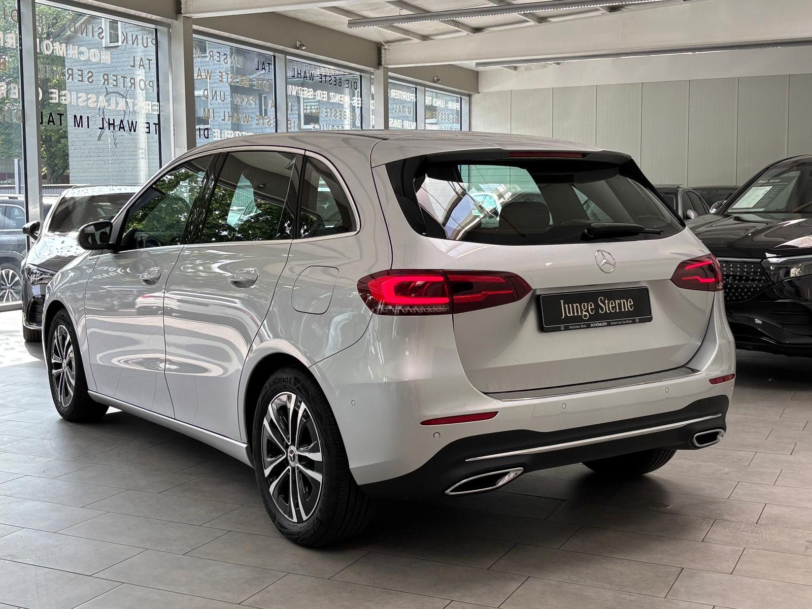 Fahrzeugabbildung Mercedes-Benz B 200 Progressive 4Matic MEMORY+LED+SHZ+KAMERA
