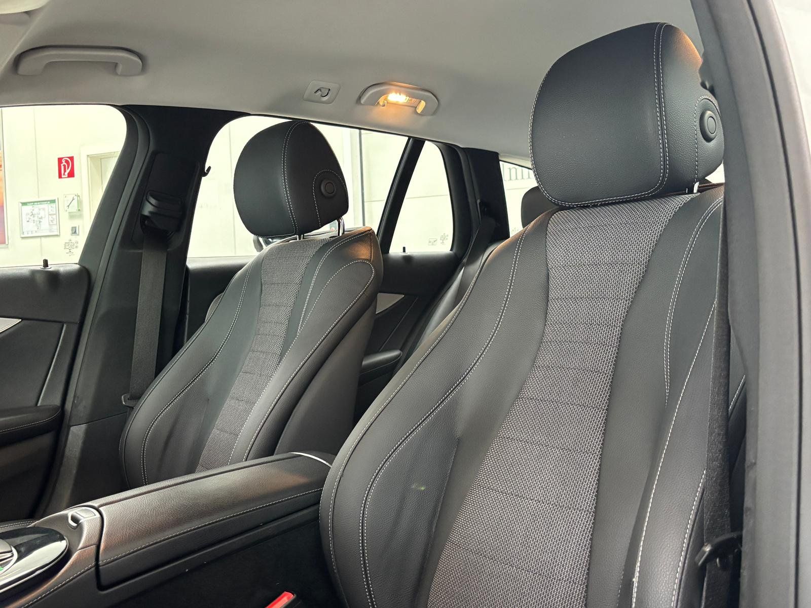 Fahrzeugabbildung Mercedes-Benz E 220 d T MBUX+LED+KMAERA+SPUR+CARPLAY+EASYPACK
