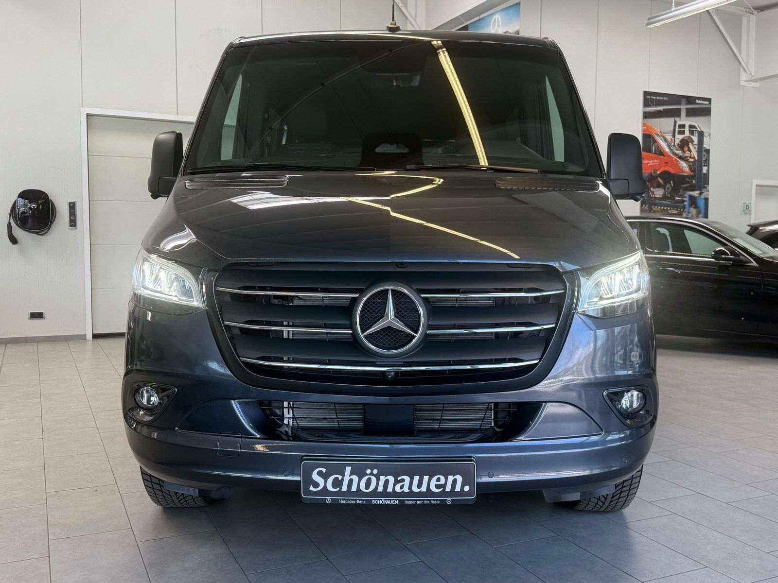 Fahrzeugabbildung Mercedes-Benz Sprinter 319 TOURER SELECT UPE119.279€ LUFTFEDER