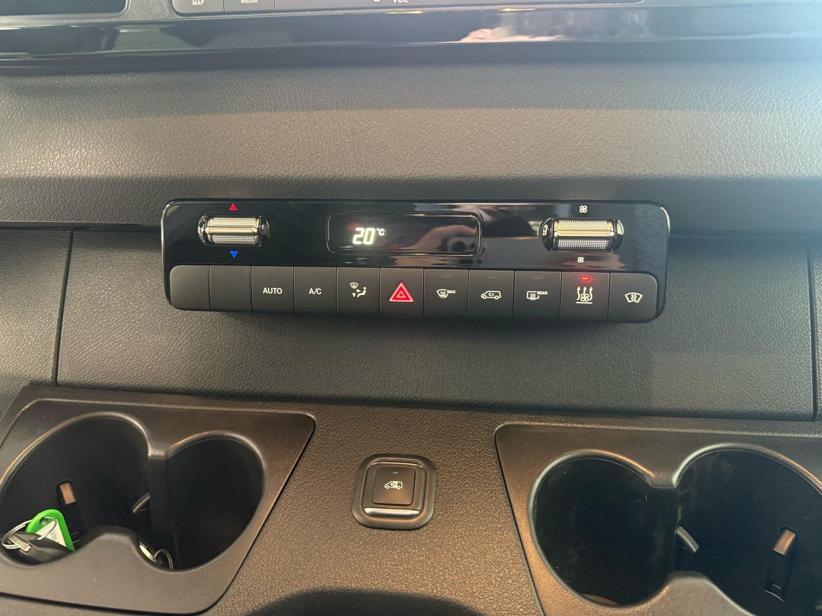 Fahrzeugabbildung Mercedes-Benz Sprinter 319 TOURER SELECT UPE119.279€ LUFTFEDER