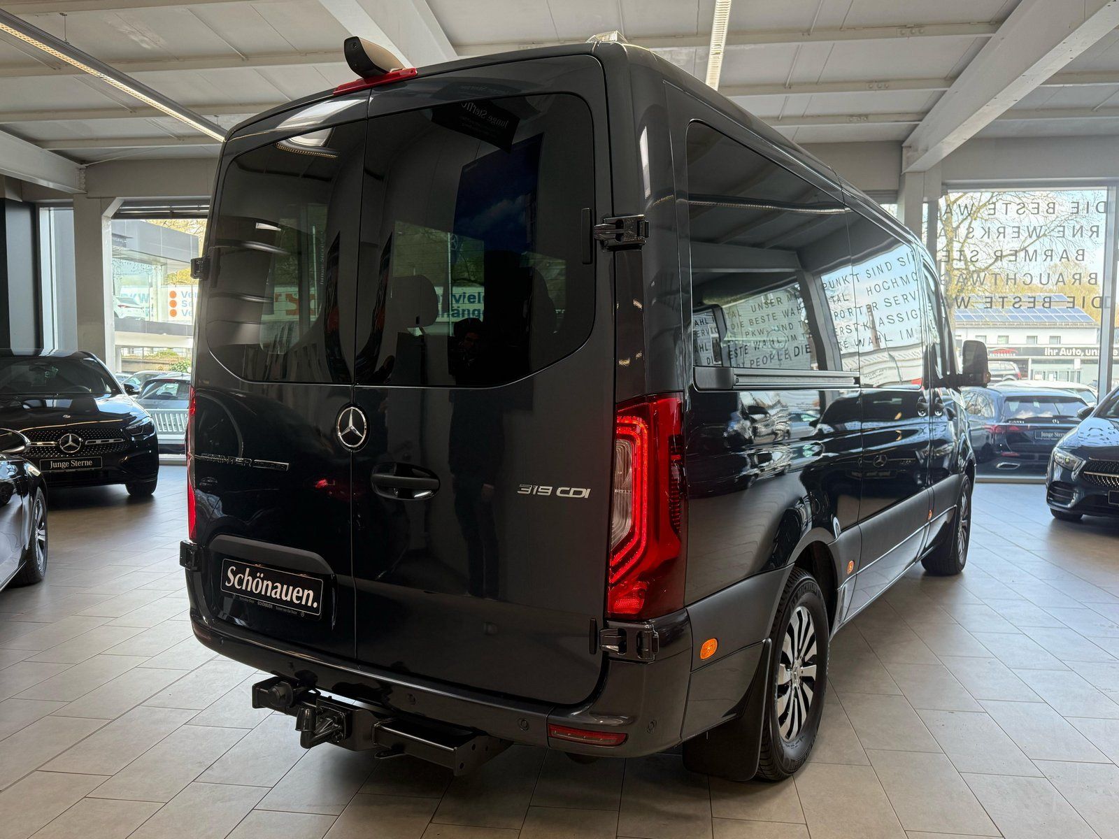 Fahrzeugabbildung Mercedes-Benz Sprinter 319 TOURER SELECT UPE119.279€ LUFTFEDER