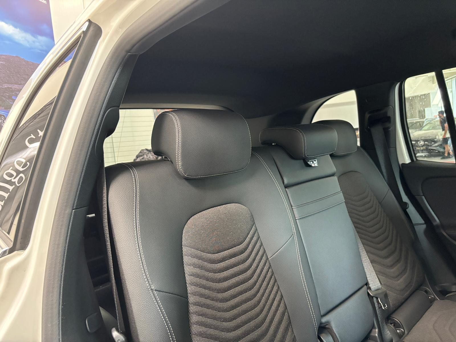 Fahrzeugabbildung Mercedes-Benz EQB 300 4M FACELIFT+ADV.SOUND+CARPLAY+KEYLESS+VZ
