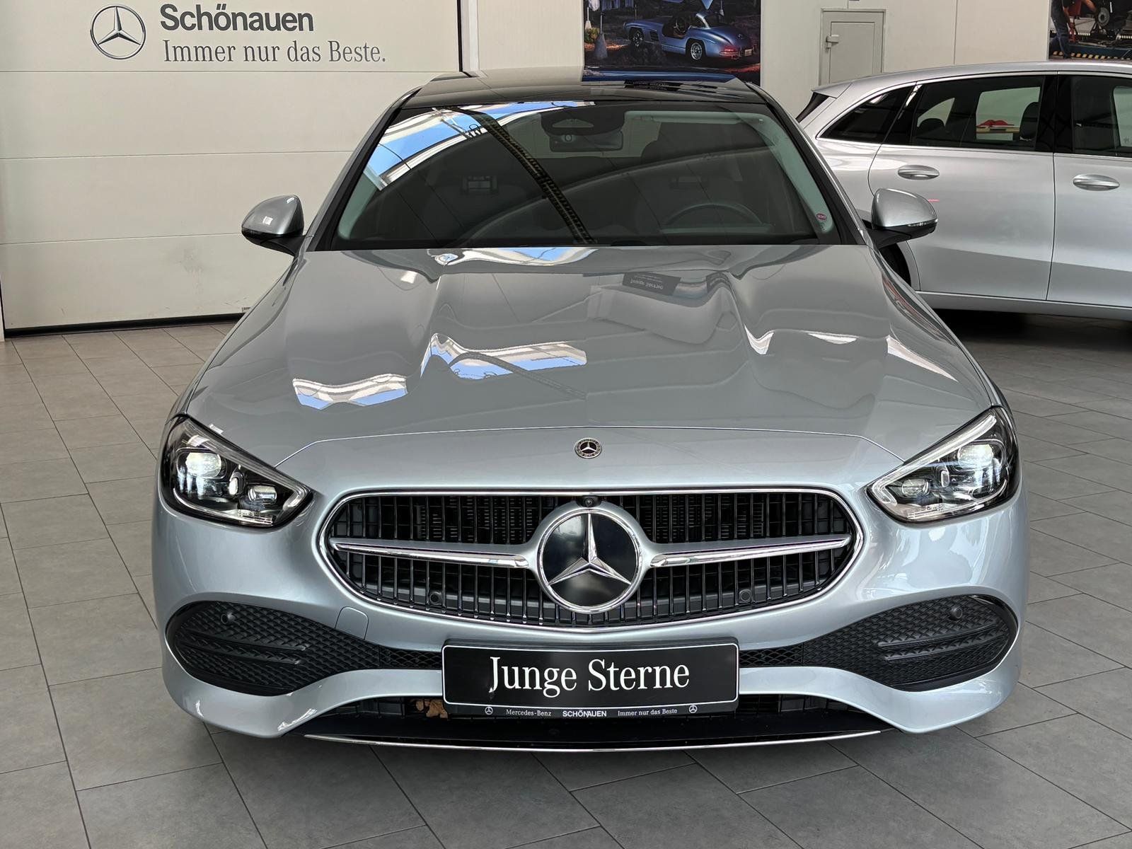Fahrzeugabbildung Mercedes-Benz C 200 PANO+DIGITAL+360°+MEMO+CARPLAY+PRIVACY