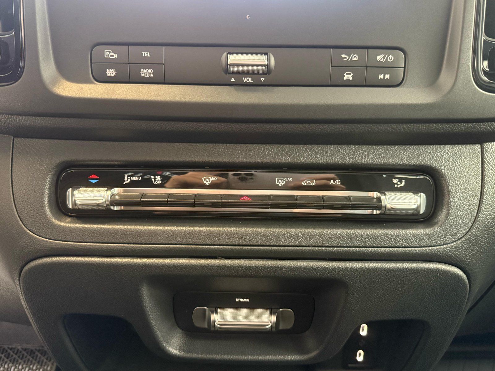Fahrzeugabbildung Mercedes-Benz Vito 114 CDI Tourer PRO Lang SCHULBUS+9-S+MBUX