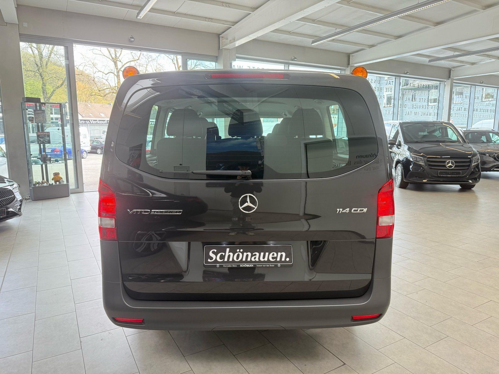 Fahrzeugabbildung Mercedes-Benz Vito 114 CDI Tourer PRO Lang SCHULBUS+9-S+MBUX