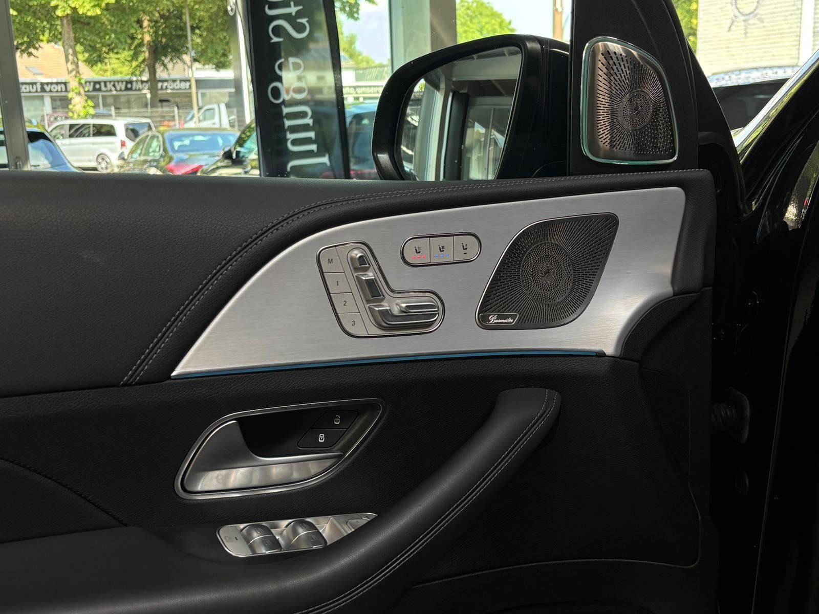 Fahrzeugabbildung Mercedes-Benz GLE 400 d 4M AMG+BURM.HIGH+PANO+AIRMAT+AHK+DISTR