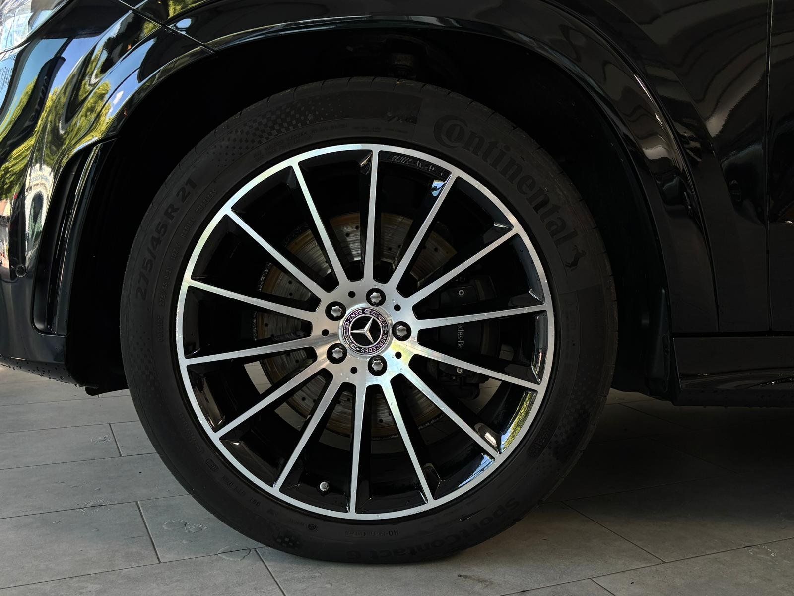 Fahrzeugabbildung Mercedes-Benz GLE 400 d 4M AMG+BURM.HIGH+PANO+AIRMAT+AHK+DISTR