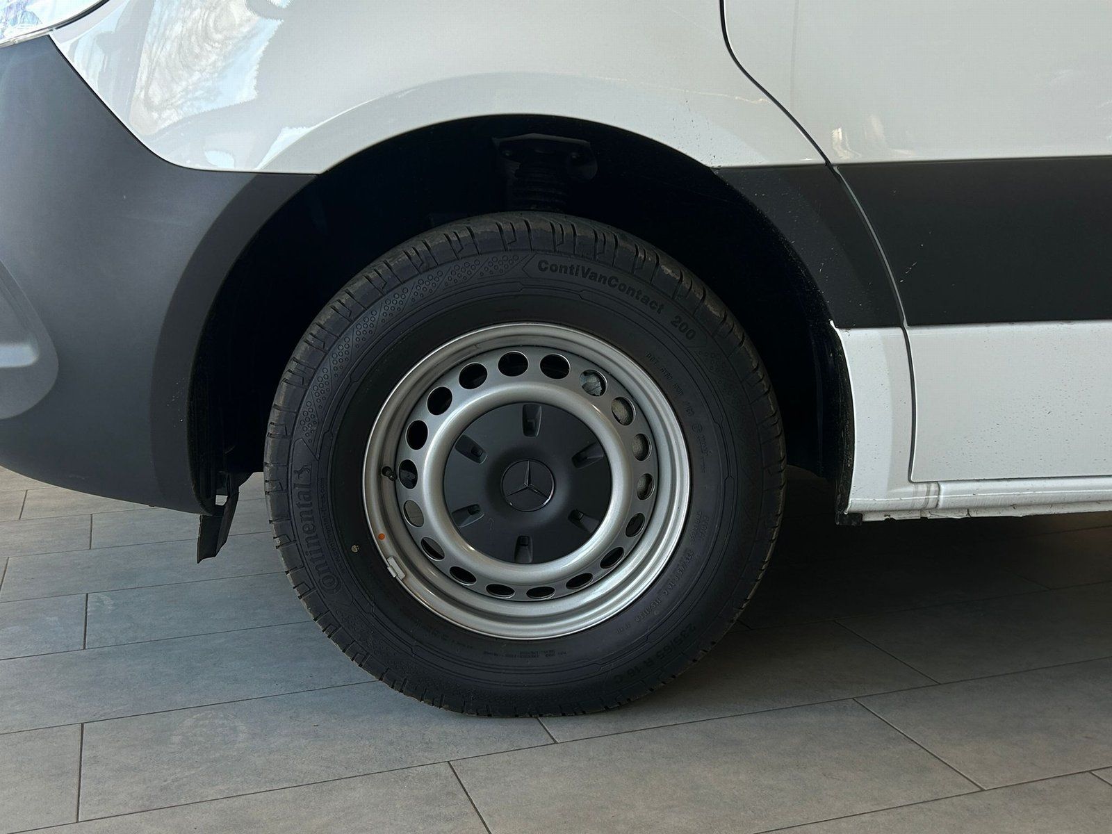 Fahrzeugabbildung Mercedes-Benz Sprinter 311 CDI KA hoch L2H2 RWD+HINTERRAD+MBUX