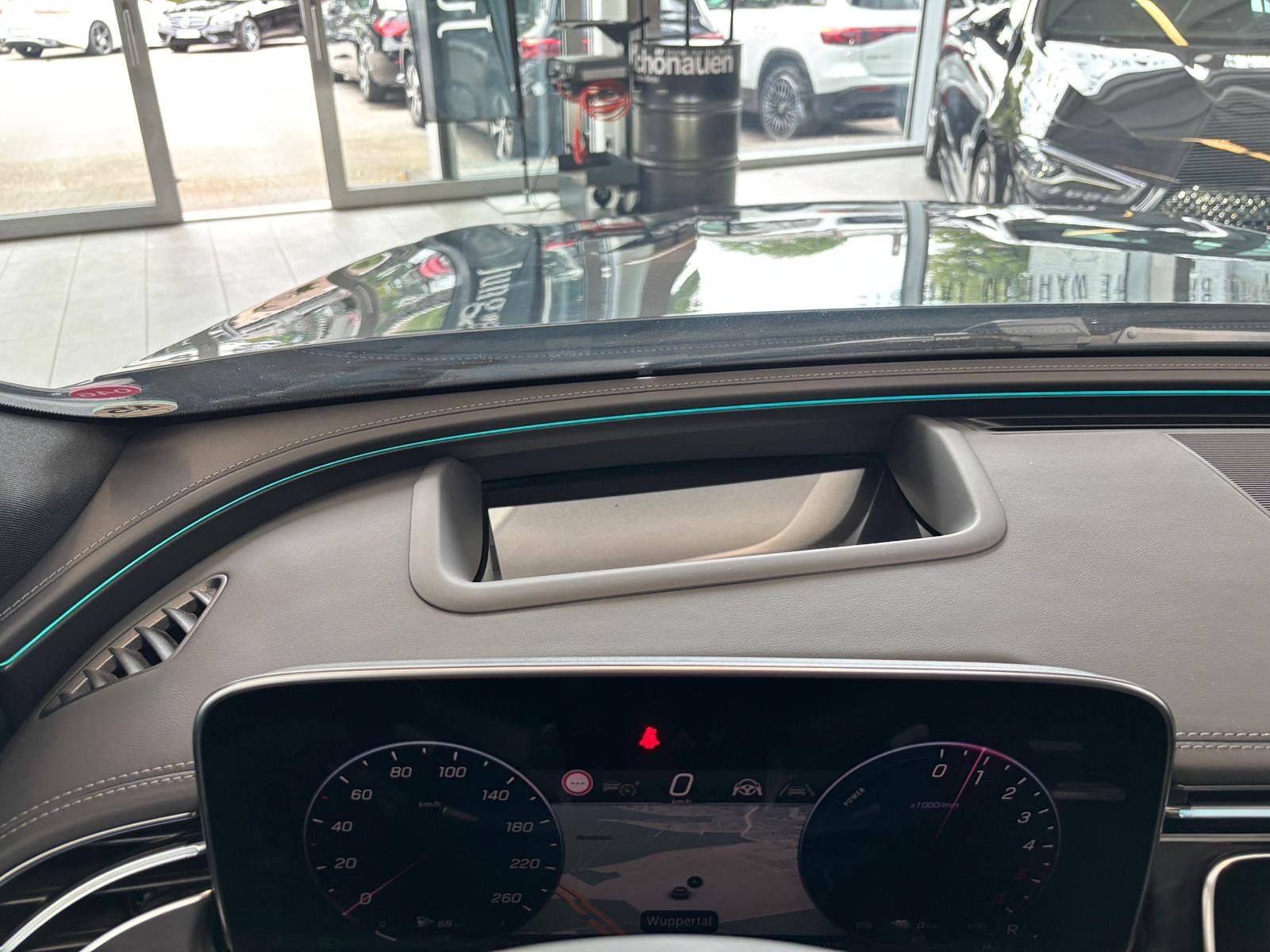 Fahrzeugabbildung Mercedes-Benz E 300 de 4M T AMG PANO+HUD+BURM+DIGI+AHK+20"