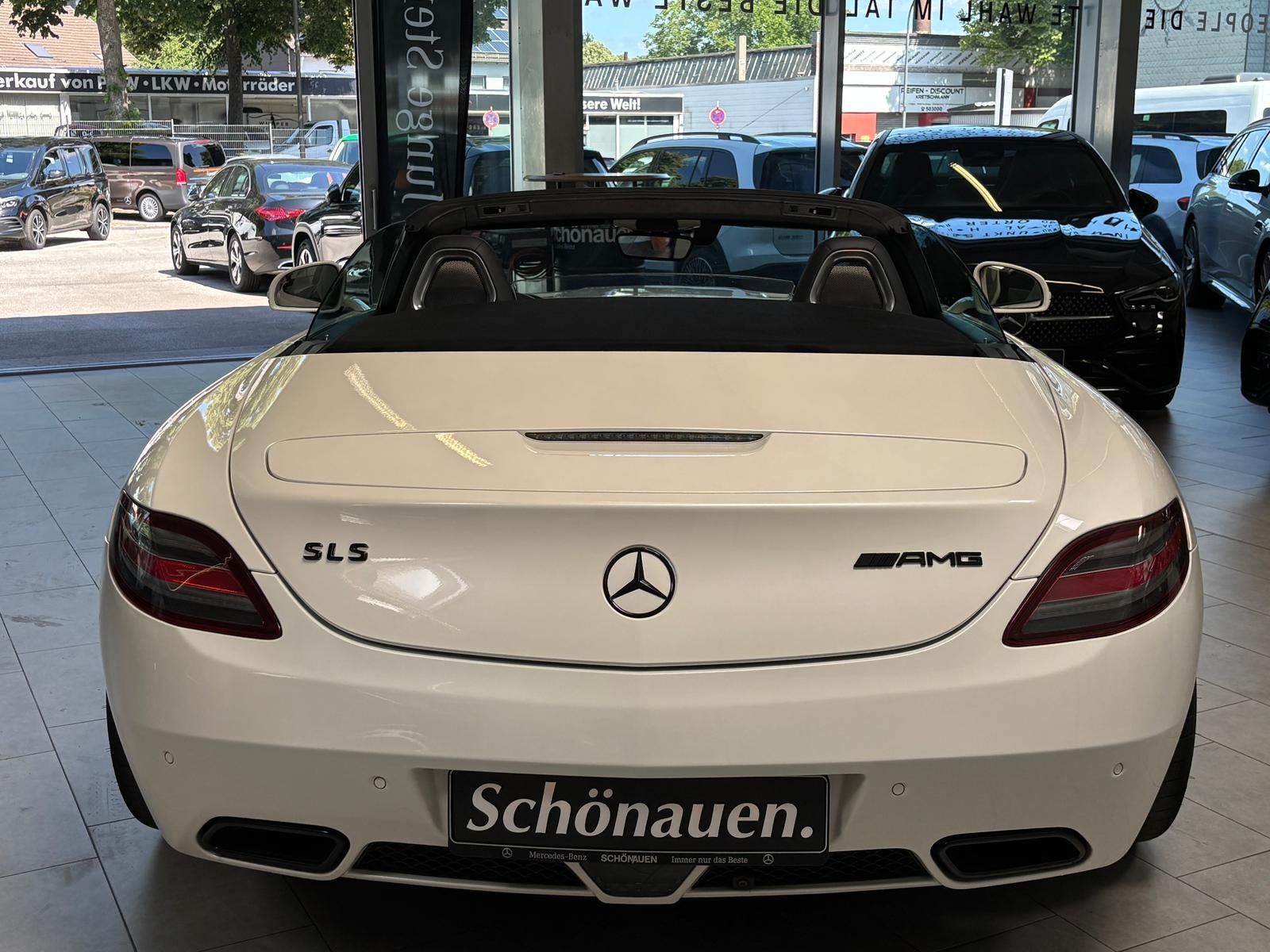 Fahrzeugabbildung Mercedes-Benz SLS AMG Roadster DESIGNO+B&O+EX SCHWEIZ