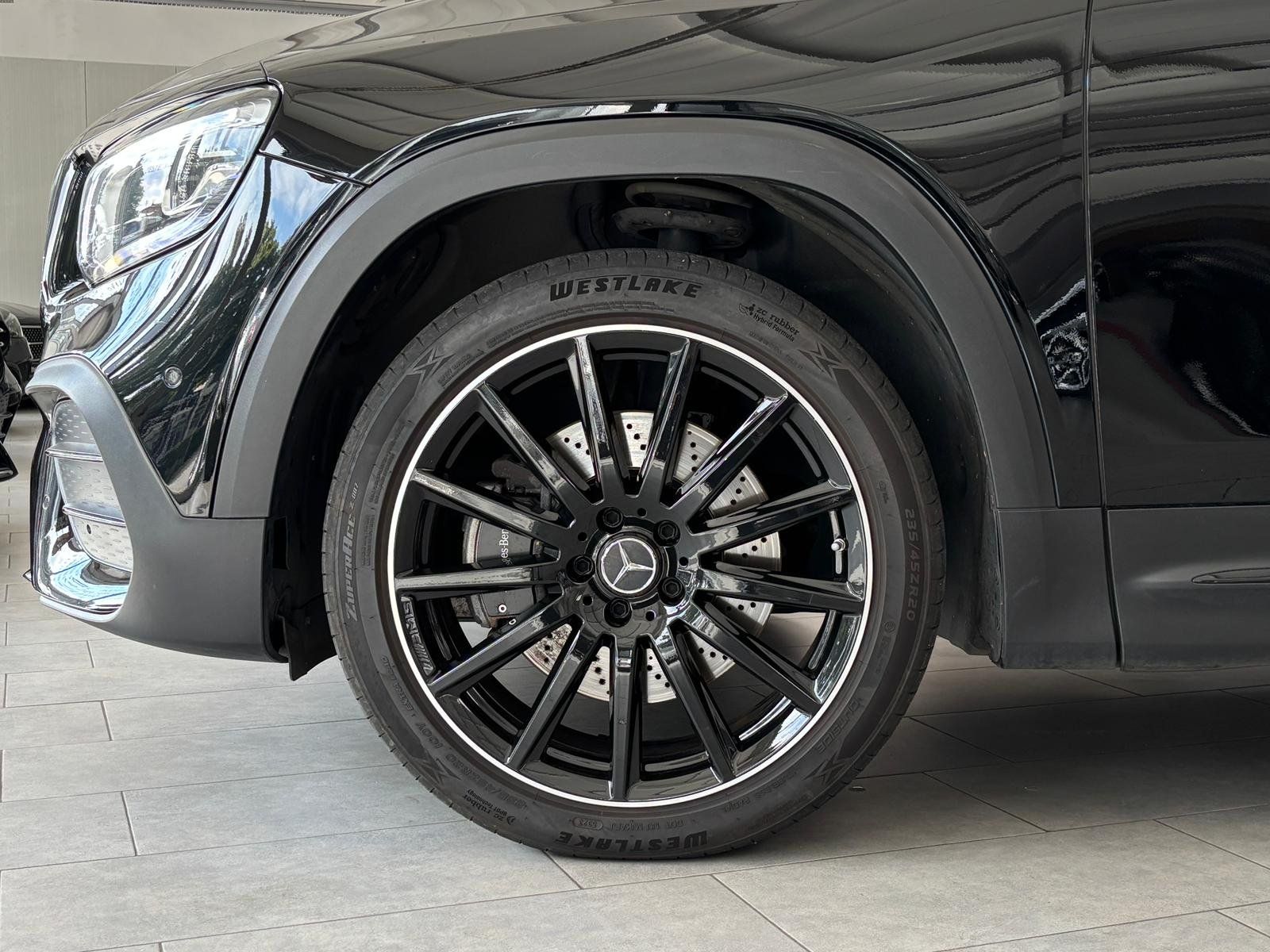 Fahrzeugabbildung Mercedes-Benz GLB 220 d 4M AMG+PANO+AHK+20"+MBEAM+360°+DISTRO