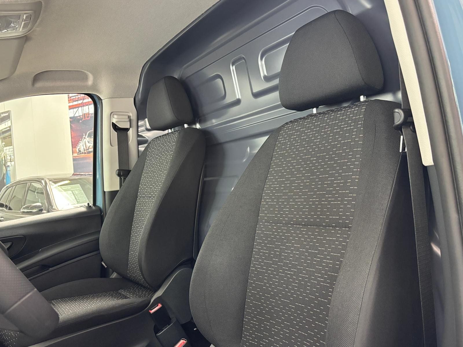 Fahrzeugabbildung Mercedes-Benz Vito 114 CDI KA Lang MBUX+AHK+KAMERA+KLIMA