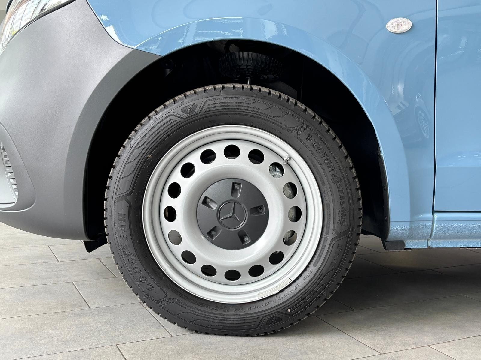 Fahrzeugabbildung Mercedes-Benz Vito 114 CDI KA Lang MBUX+AHK+KAMERA+KLIMA