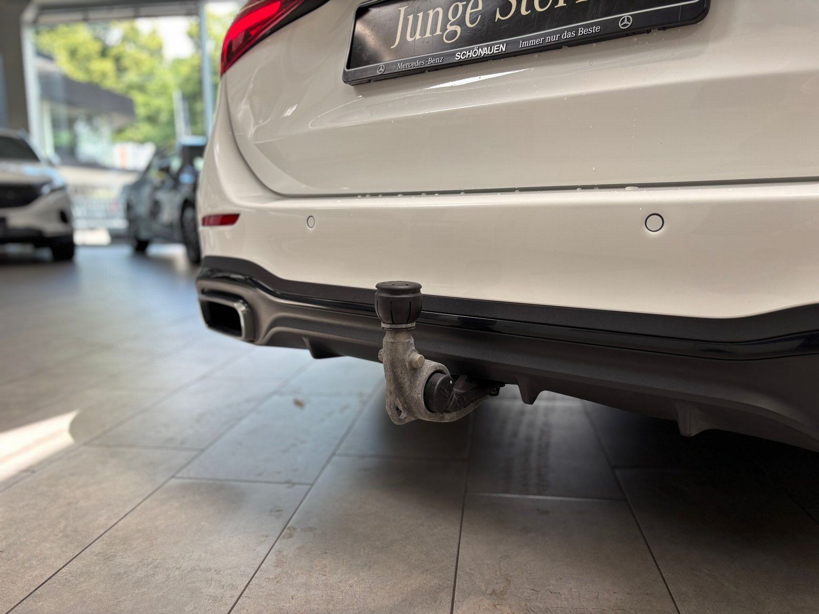 Fahrzeugabbildung Mercedes-Benz C 200d T AMG PANO+AHK+MEMORY+NIGHT+KAMERA+TOTW.